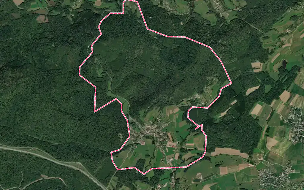 Vue satellite de Chagey avec ses contours administratifs