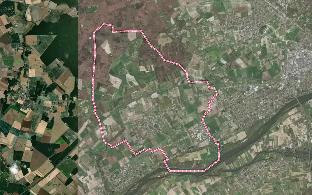Vue satellite de Chaingy avec ses contours administratifs