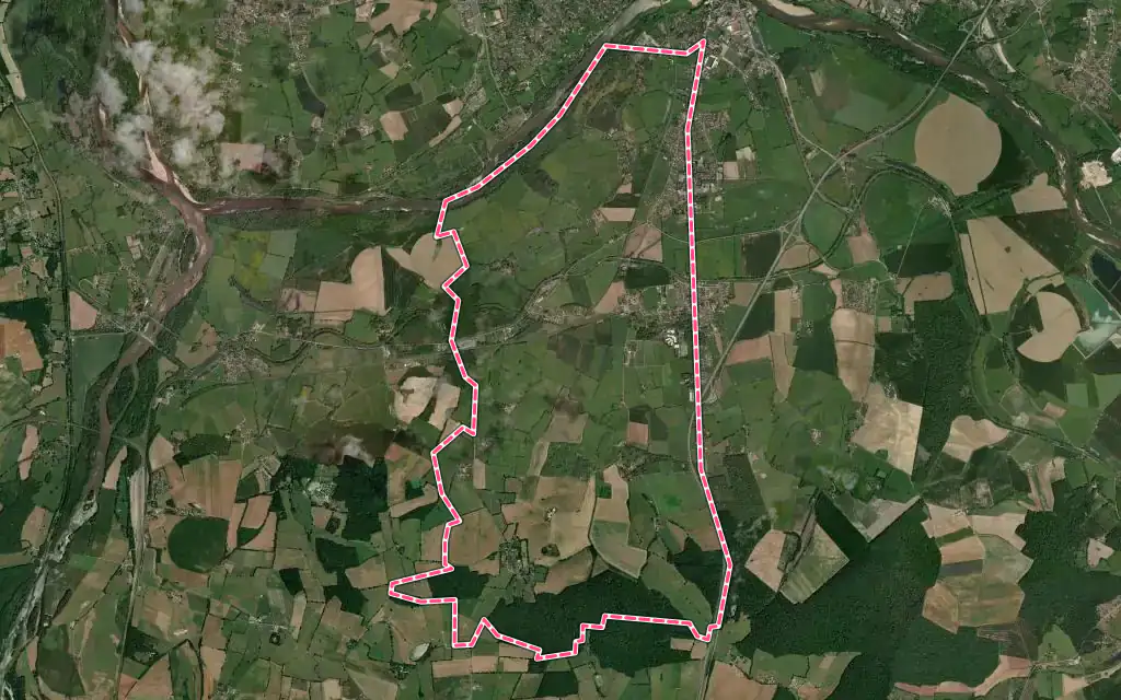 Vue satellite de Challuy avec ses contours administratifs
