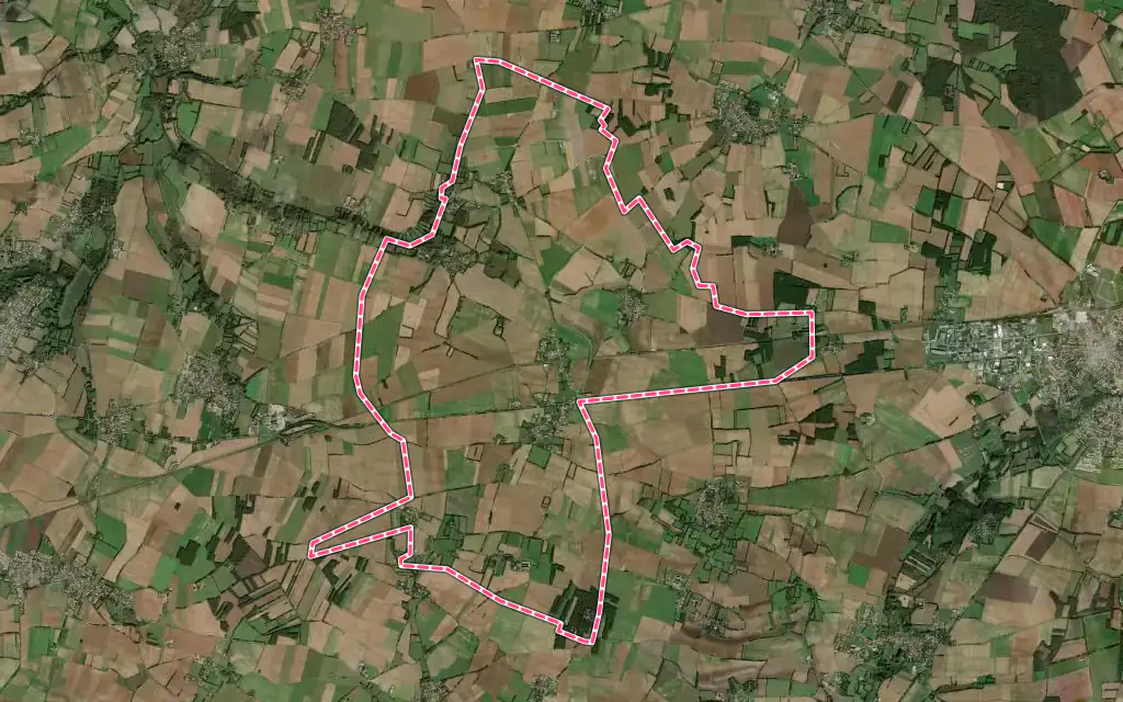 Vue satellite de Chambon avec ses contours administratifs