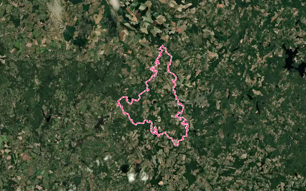 Vue satellite de Chamboret avec ses contours administratifs