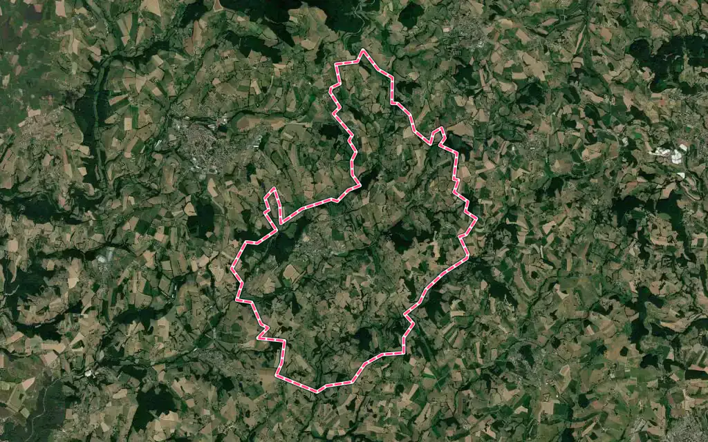 Vue satellite de Chambost-Longessaigne avec ses contours administratifs