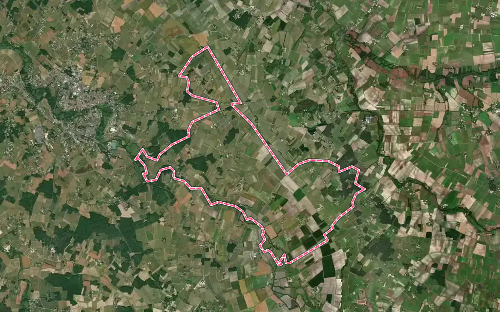 Vue satellite de Champagnac avec ses contours administratifs
