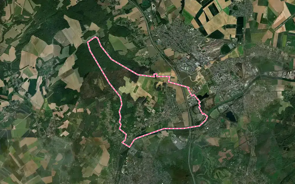 Vue satellite de Champagne-sur-Oise avec ses contours administratifs