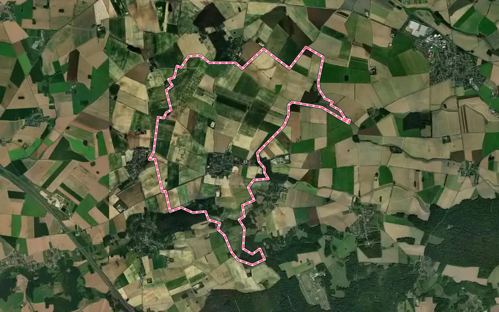 Vue satellite de Champeaux avec ses contours administratifs