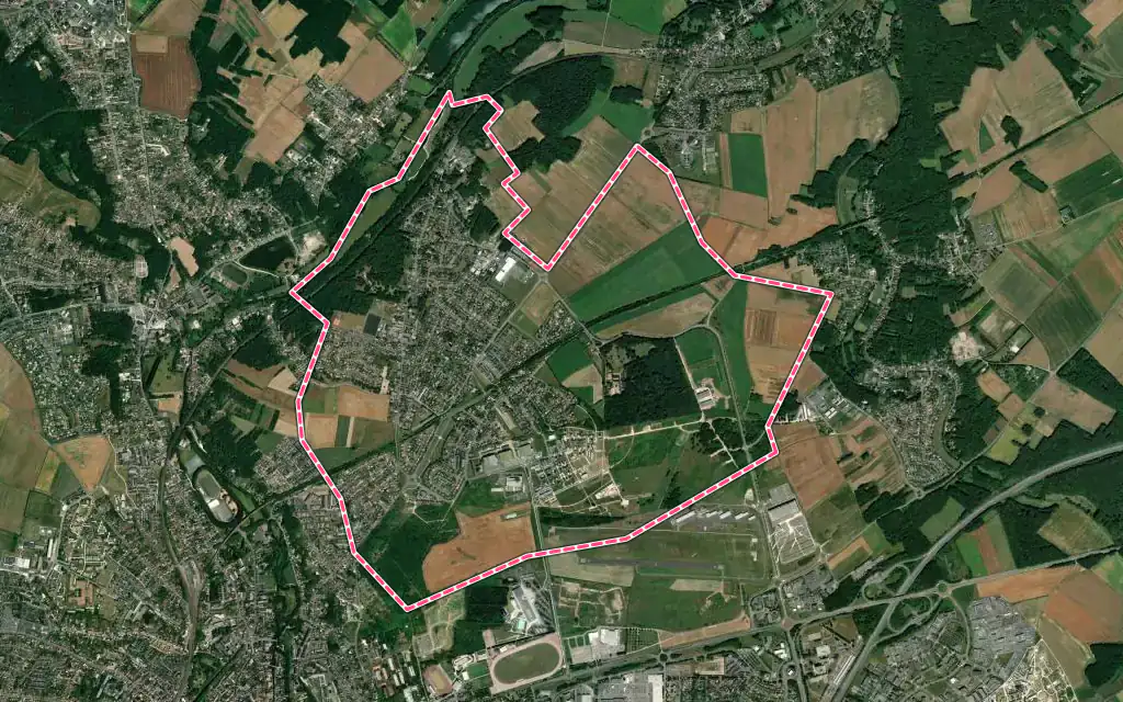 Vue satellite de Champhol avec ses contours administratifs
