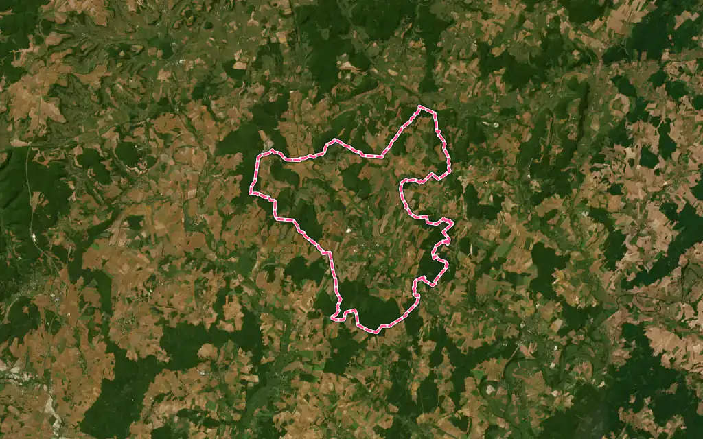 Vue satellite de Champlitte avec ses contours administratifs
