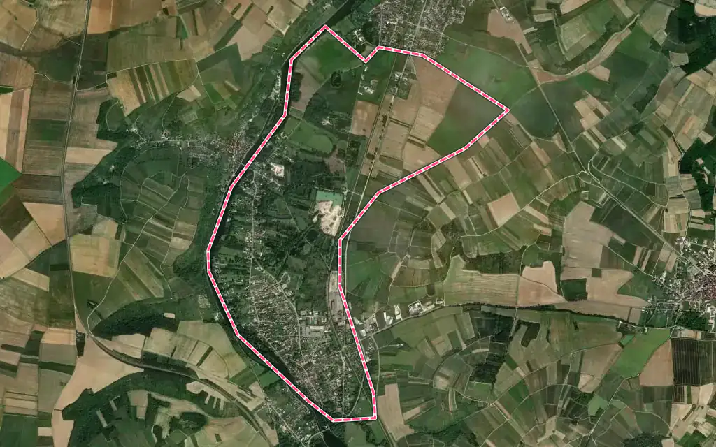 Vue satellite de Champs-sur-Yonne avec ses contours administratifs