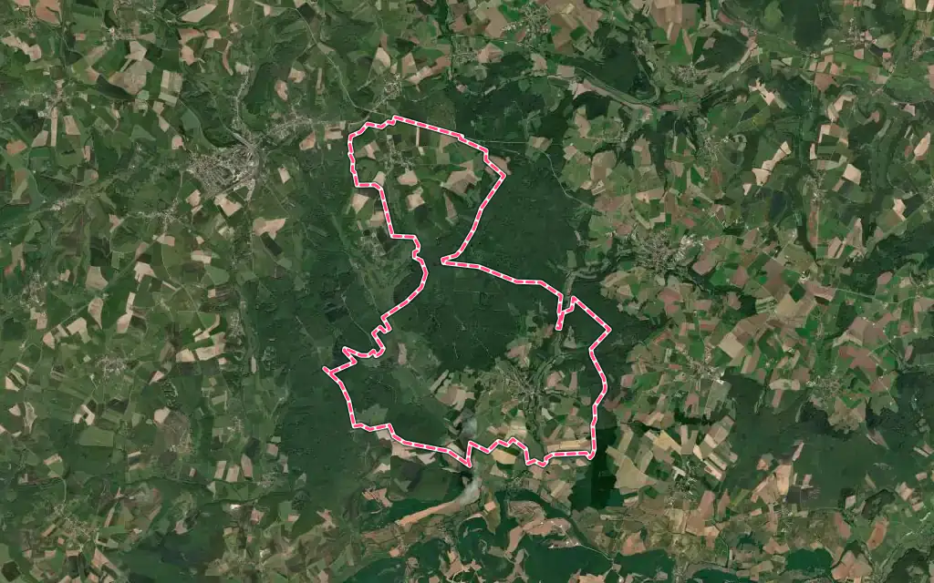 Vue satellite de Champsevraine avec ses contours administratifs