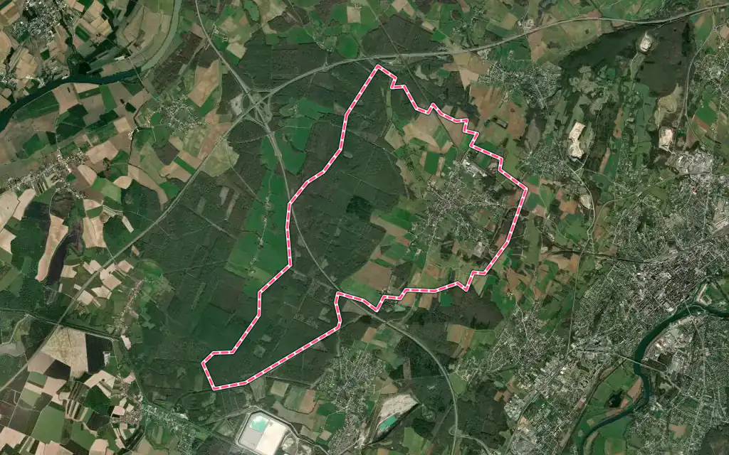 Vue satellite de Champvans avec ses contours administratifs