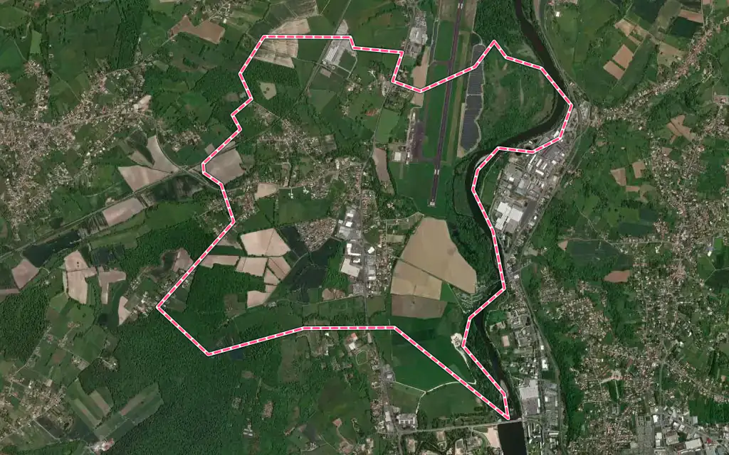 Vue satellite de Charmeil avec ses contours administratifs