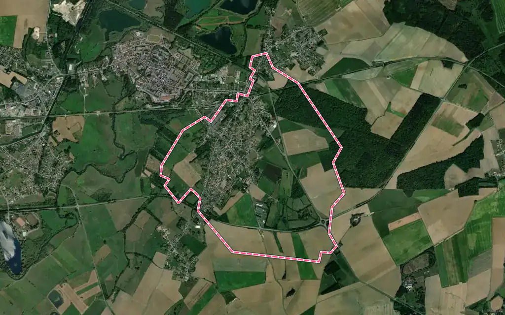 Vue satellite de Charmes avec ses contours administratifs