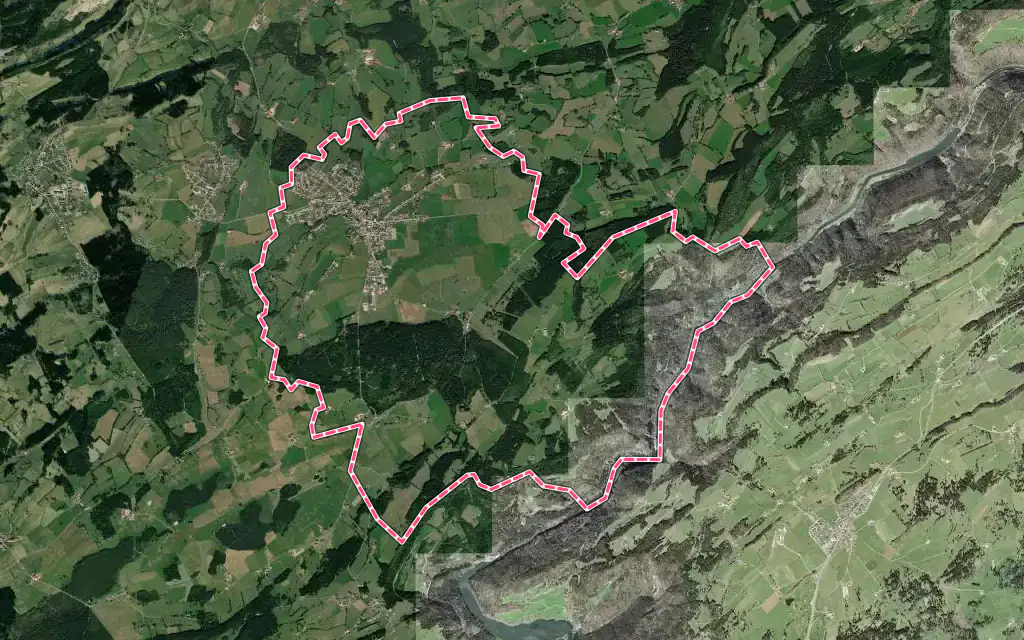 Vue satellite de Charquemont avec ses contours administratifs