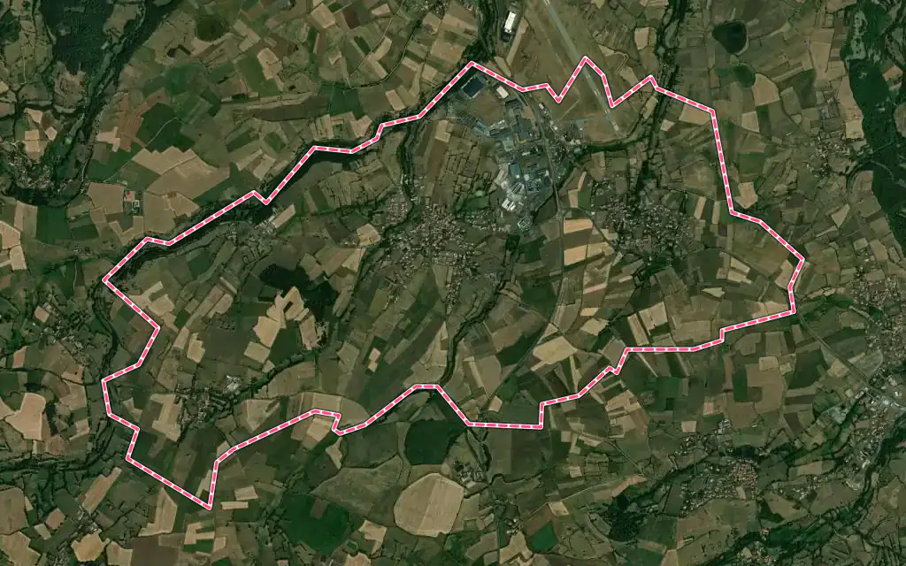 Vue satellite de Chaspuzac avec ses contours administratifs