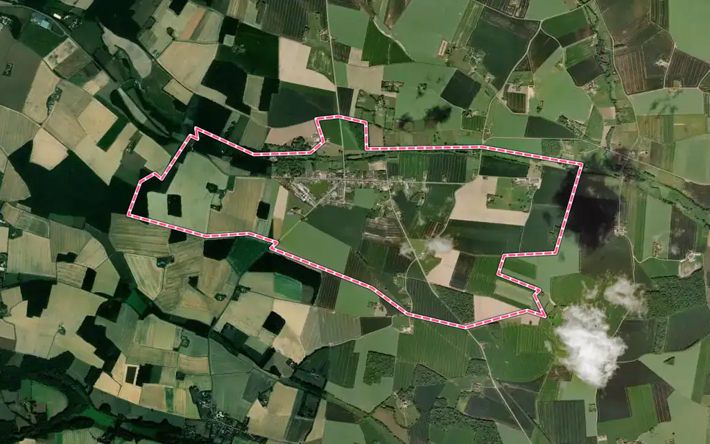 Vue satellite de Chassant avec ses contours administratifs