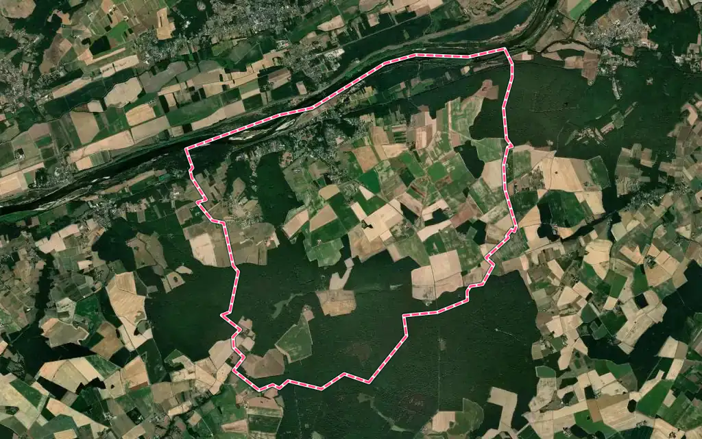 Vue satellite de Chaumont-sur-Loire avec ses contours administratifs