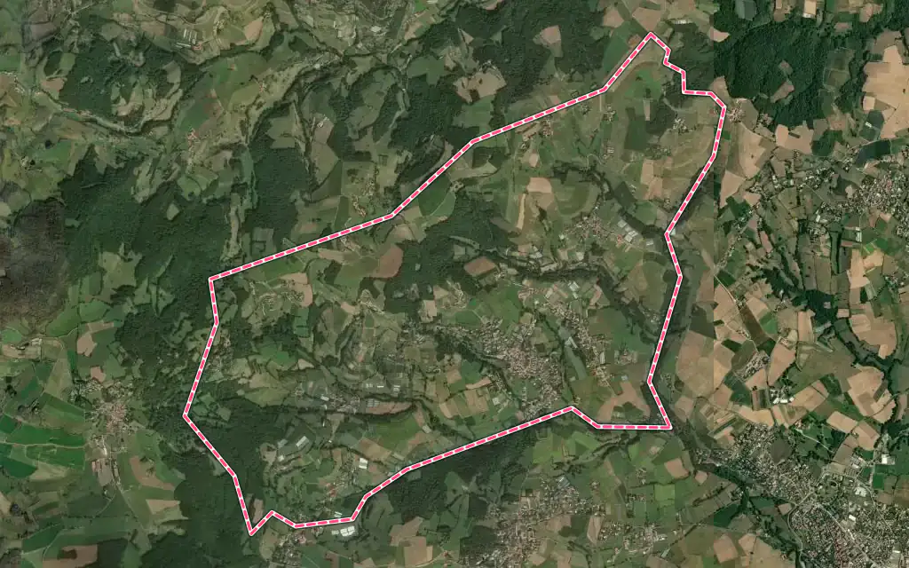 Vue satellite de Chaussan avec ses contours administratifs