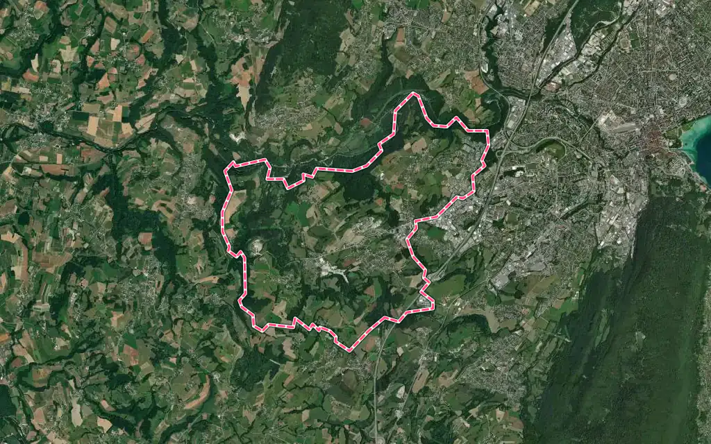 Vue satellite de Chavanod avec ses contours administratifs