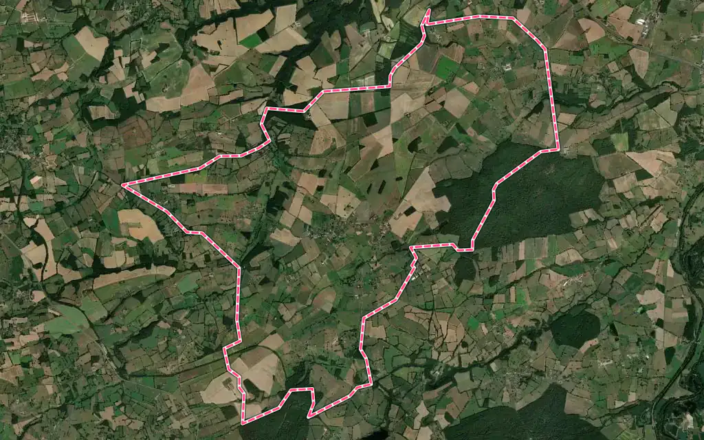 Vue satellite de Chazemais avec ses contours administratifs