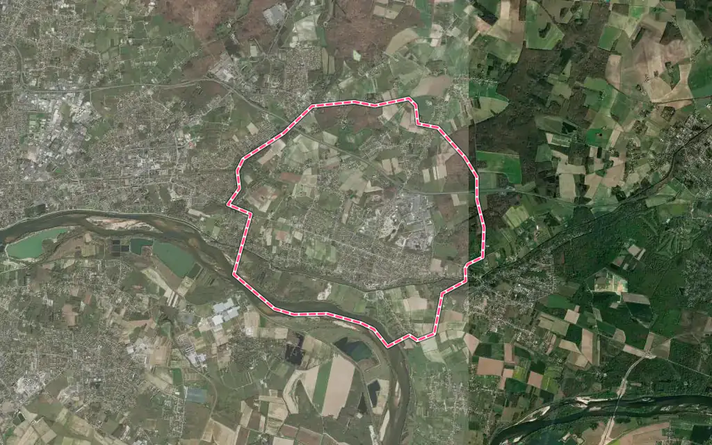 Vue satellite de Chécy avec ses contours administratifs