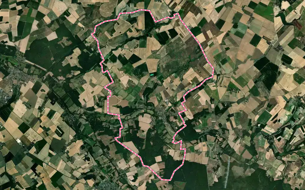 Vue satellite de Chédigny avec ses contours administratifs