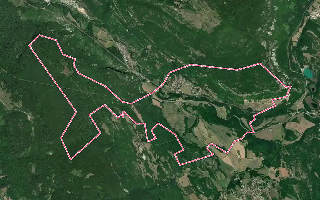 Vue satellite de Cheignieu-la-Balme avec ses contours administratifs