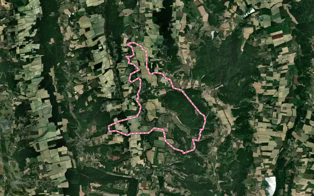 Vue satellite de Chelle-Debat avec ses contours administratifs