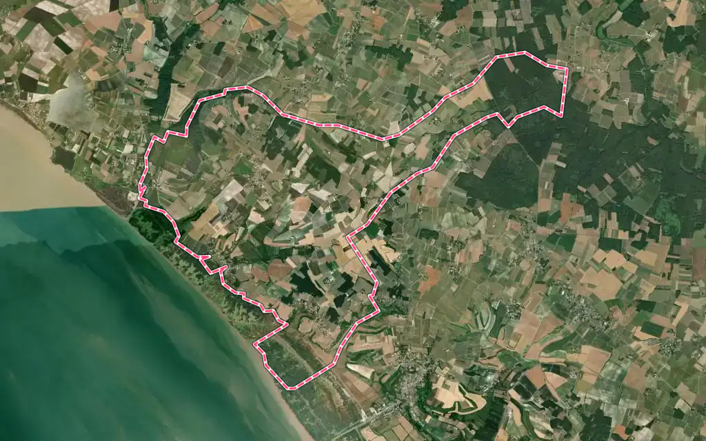 Vue satellite de Chenac-Saint-Seurin-d'Uzet avec ses contours administratifs