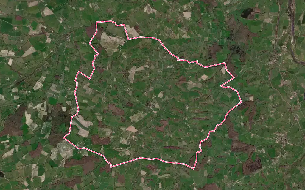 Vue satellite de Chenay-le-Châtel avec ses contours administratifs