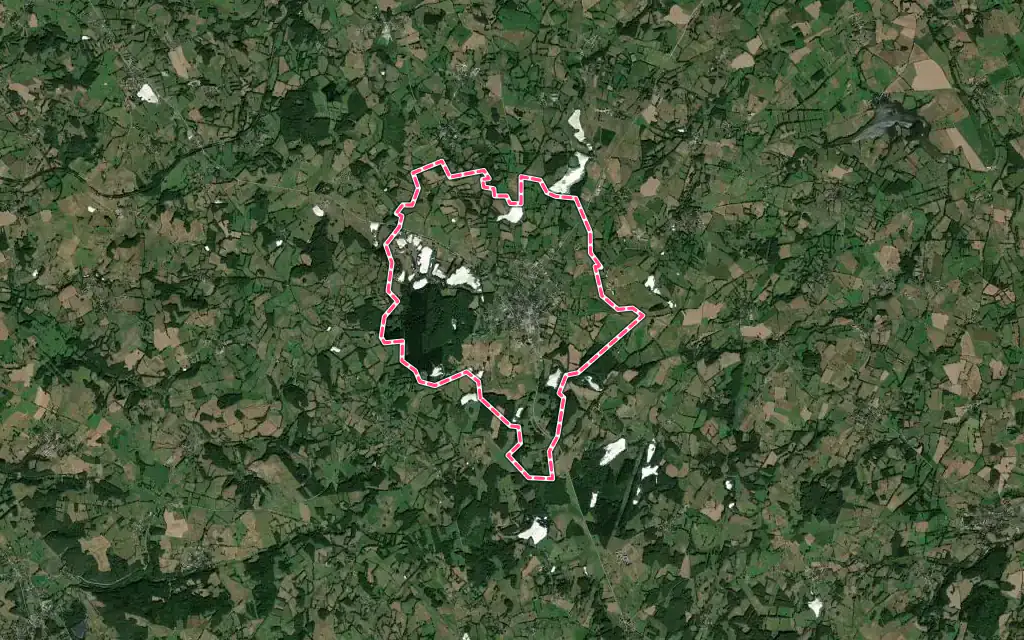 Vue satellite de Chénérailles avec ses contours administratifs