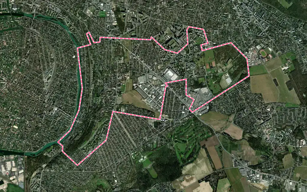 Vue satellite de Chennevières-sur-Marne avec ses contours administratifs