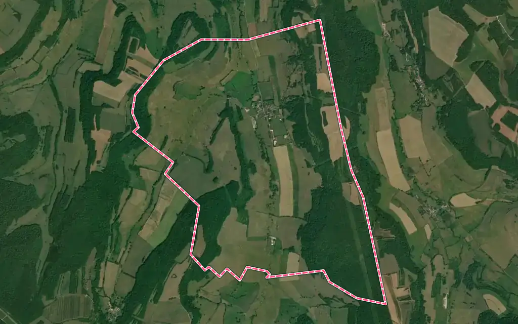 Vue satellite de Chevannay avec ses contours administratifs