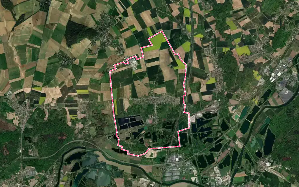 Vue satellite de Chevrières avec ses contours administratifs