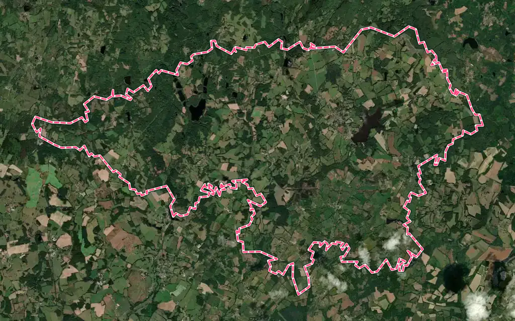 Vue satellite de Cieux avec ses contours administratifs