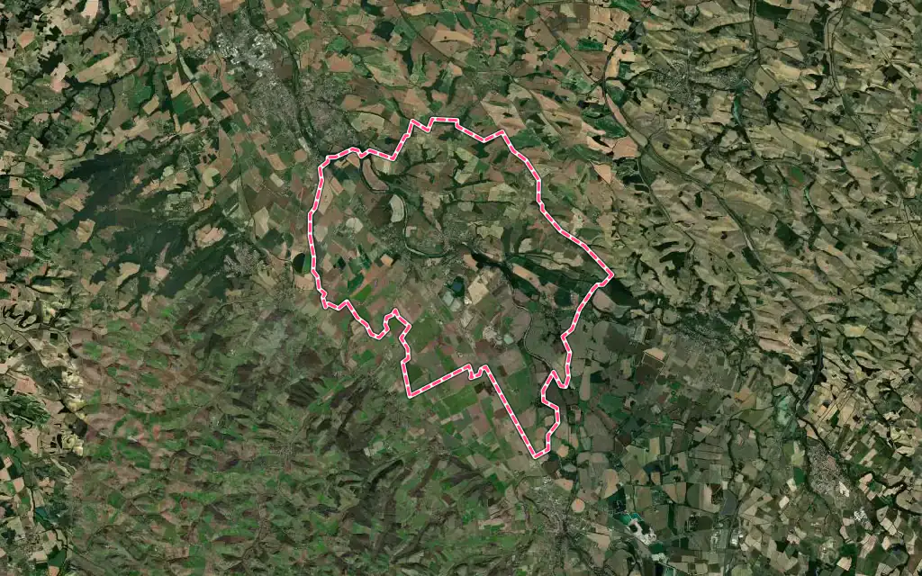 Vue satellite de Cintegabelle avec ses contours administratifs