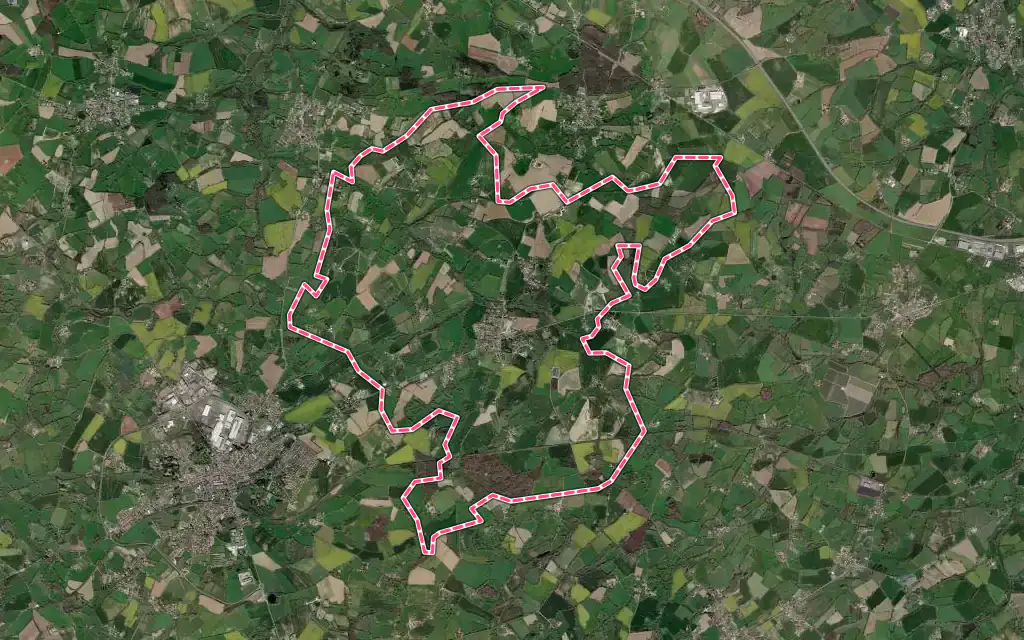 Vue satellite de Cirières avec ses contours administratifs