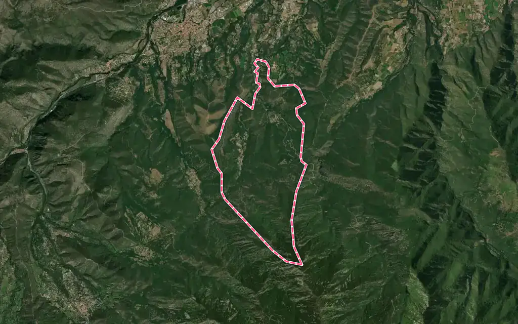 Vue satellite de Clara-Villerach avec ses contours administratifs
