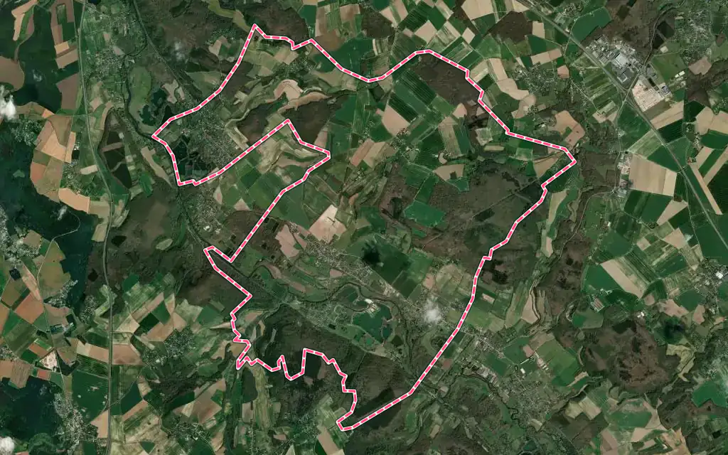 Vue satellite de Clef Vallée d'Eure avec ses contours administratifs