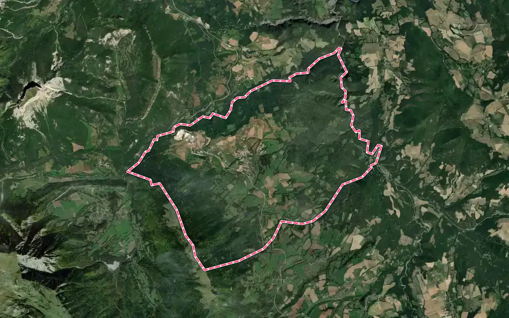 Vue satellite de Clelles avec ses contours administratifs