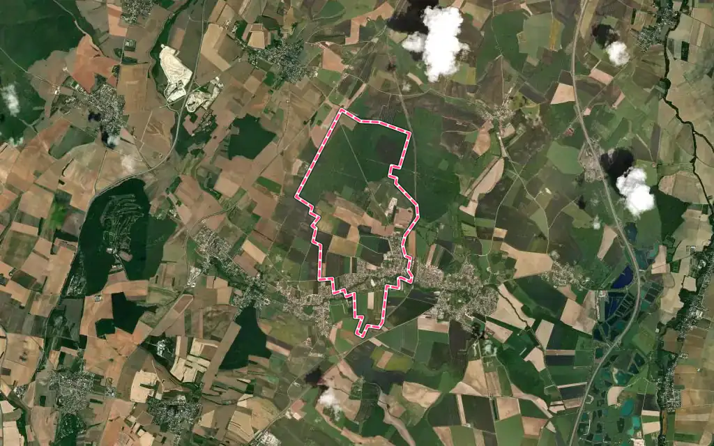 Vue satellite de Clénay avec ses contours administratifs