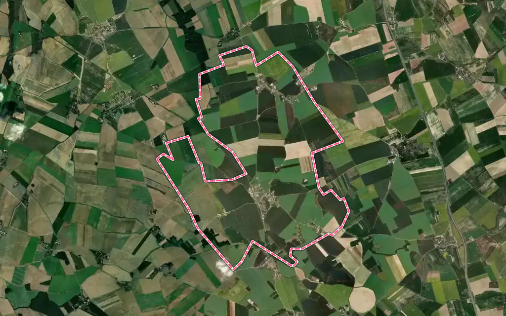 Vue satellite de Clévilliers avec ses contours administratifs