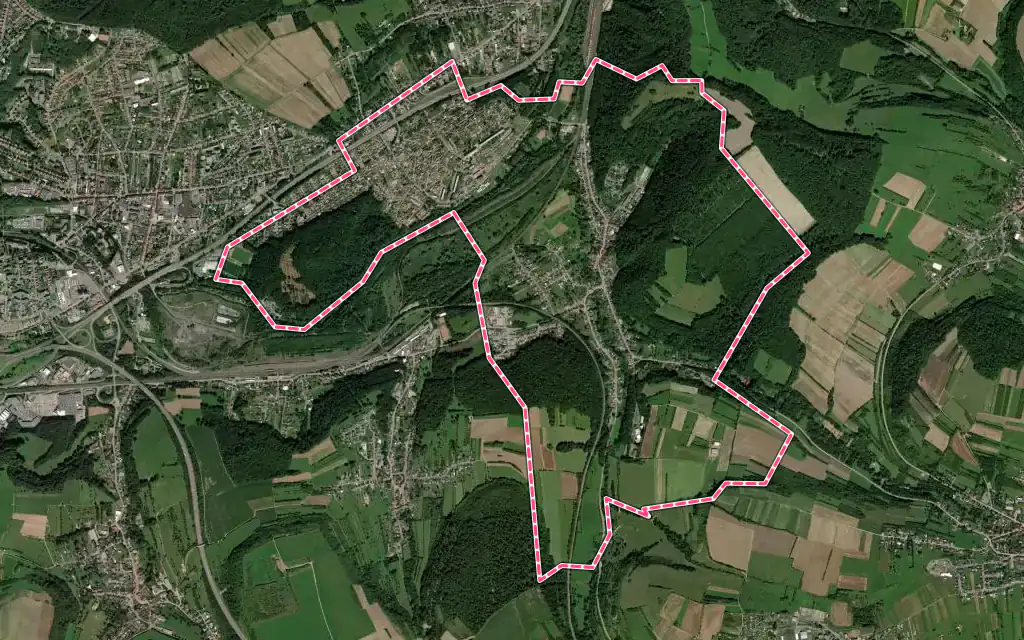 Vue satellite de Cocheren avec ses contours administratifs