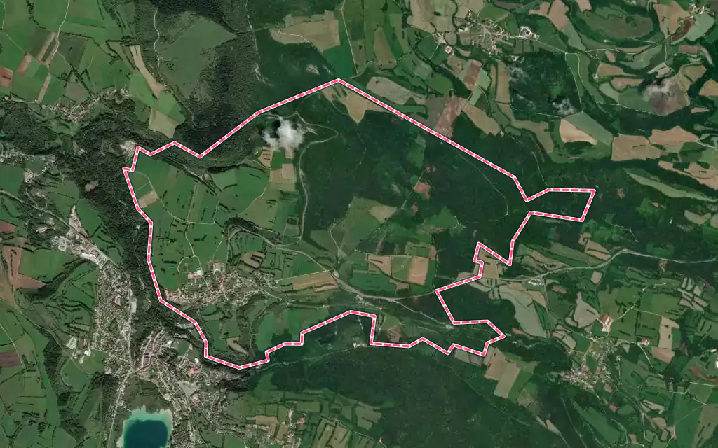 Vue satellite de Cogna avec ses contours administratifs