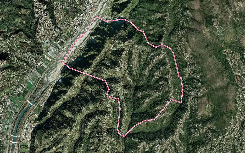 Vue satellite de Colomars avec ses contours administratifs