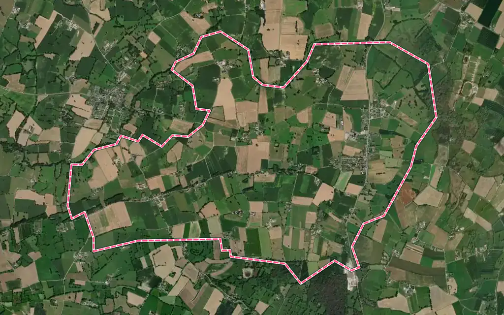 Vue satellite de Combourtillé avec ses contours administratifs