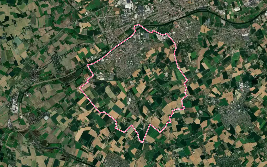 Vue satellite de Comines avec ses contours administratifs