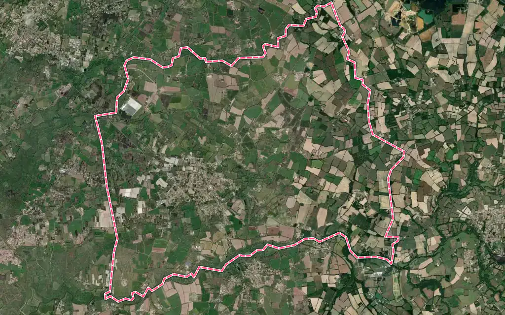 Vue satellite de Commequiers avec ses contours administratifs