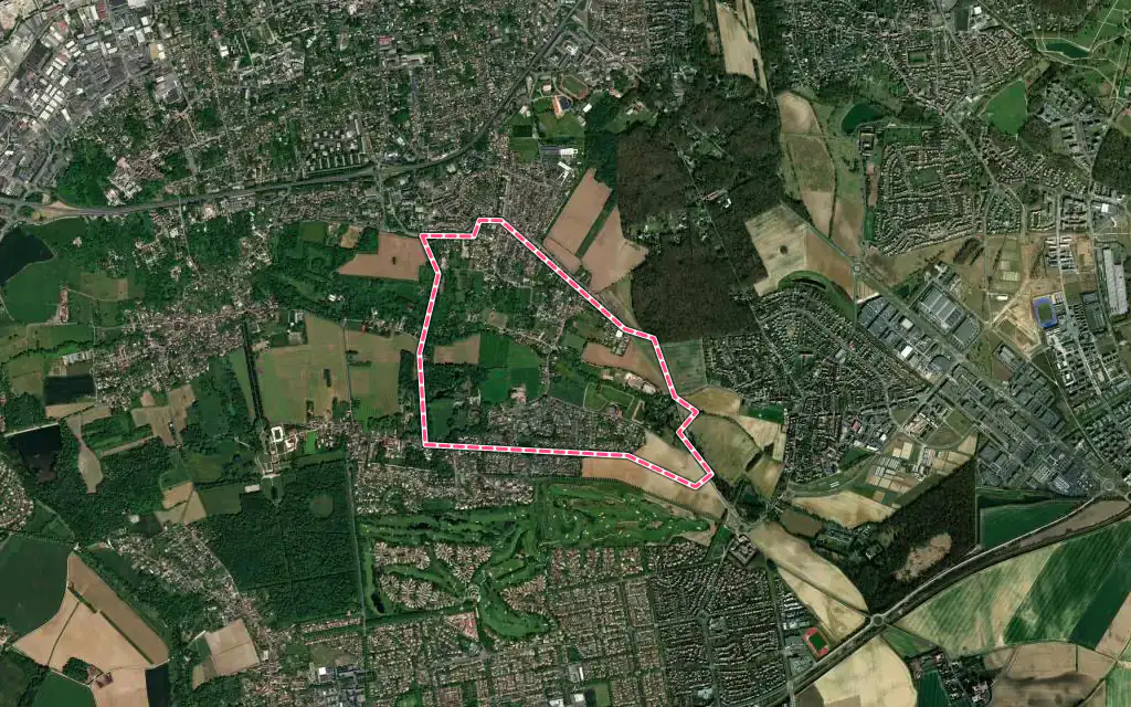 Vue satellite de Conches-sur-Gondoire avec ses contours administratifs
