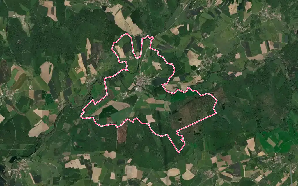 Vue satellite de Conflans-sur-Lanterne avec ses contours administratifs