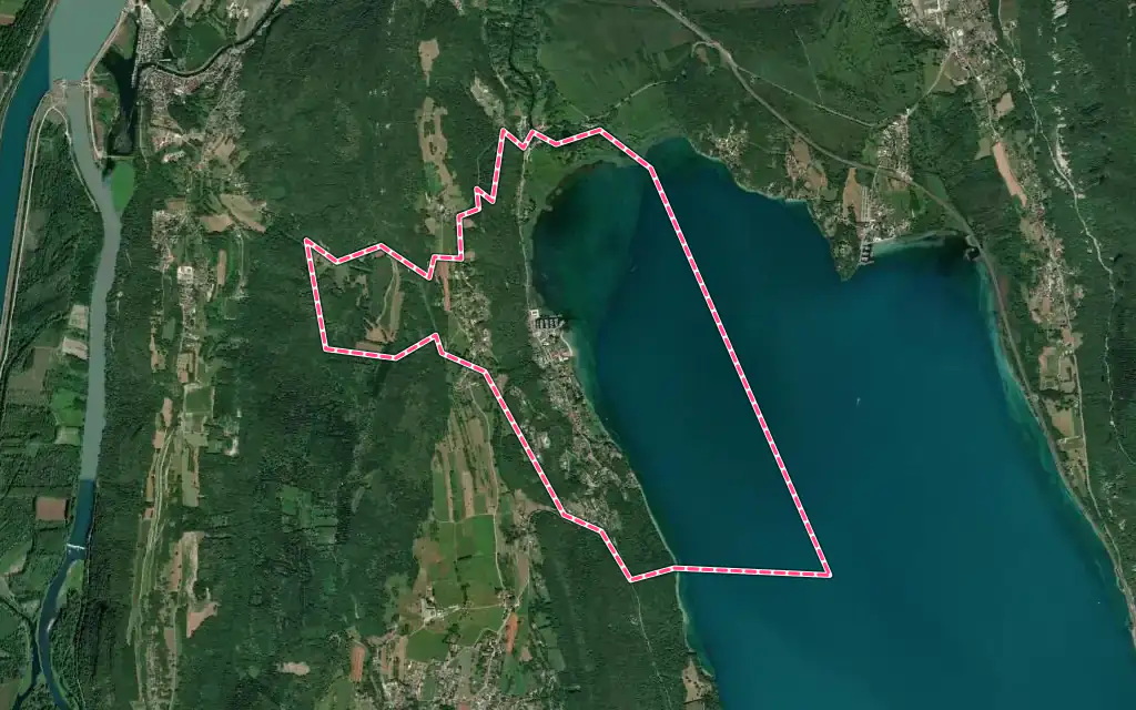 Vue satellite de Conjux avec ses contours administratifs
